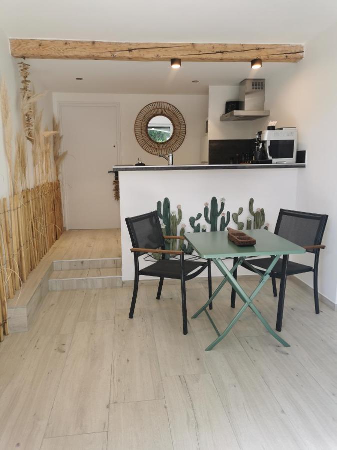 Casa Louise Suites And Spas Privatifs Sainte-Maxime Bagian luar foto
