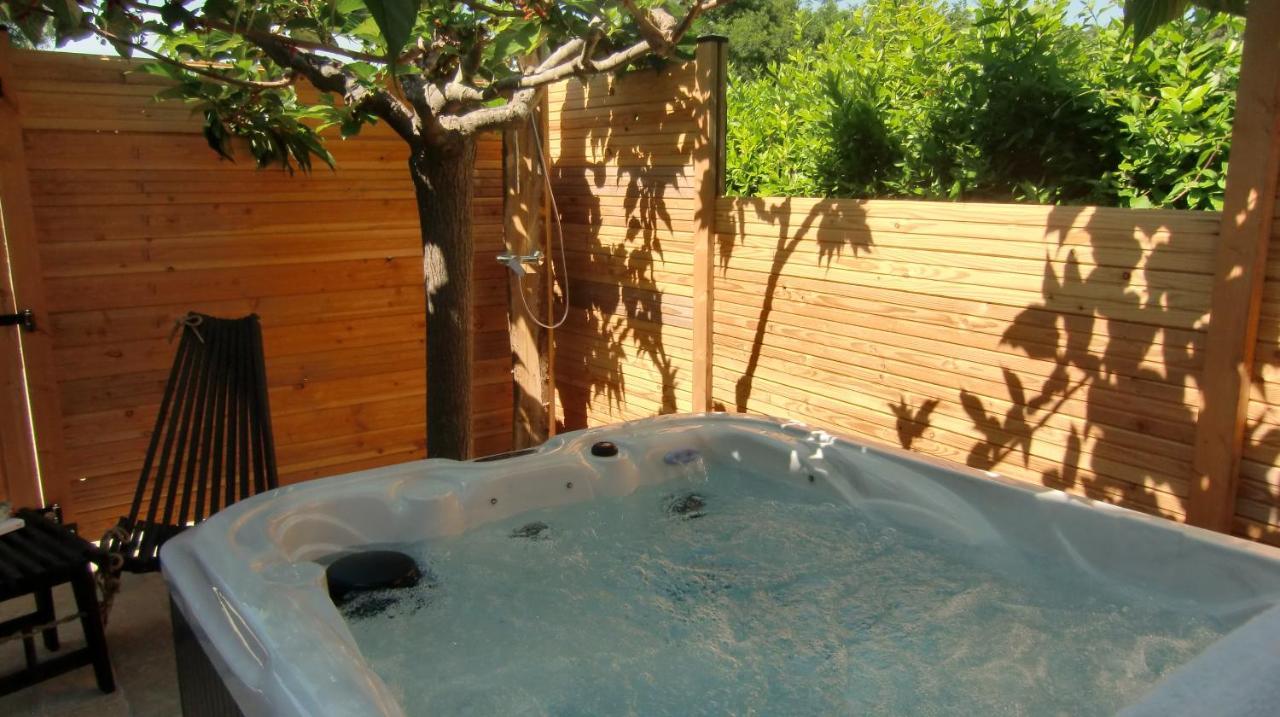 Casa Louise Suites And Spas Privatifs Sainte-Maxime Bagian luar foto
